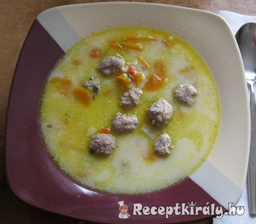 Húsgombócleves